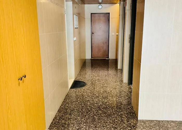 10 Min Walk To Rocha ポルティマン